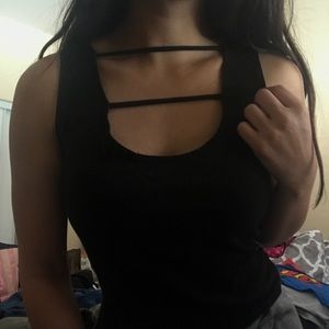 Super cute black top